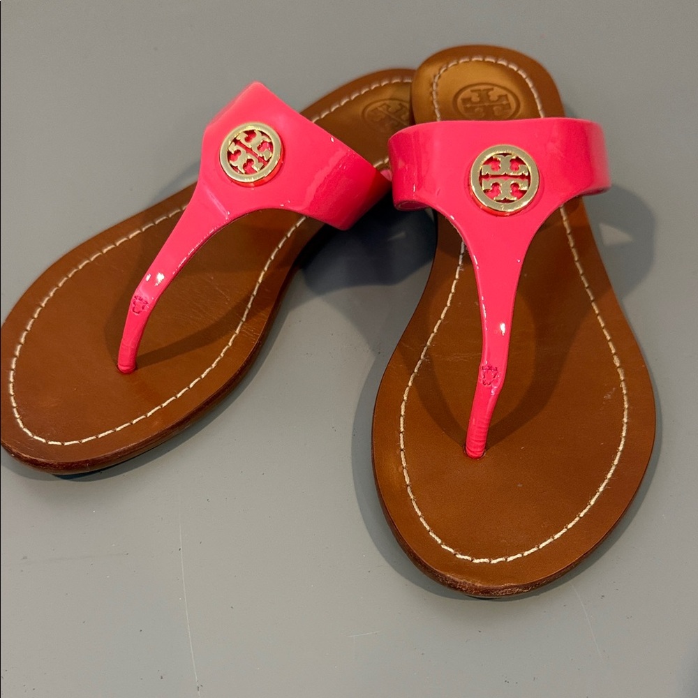 Tory Burch Vibrant Pink Women's Sandals Size 6 - Picture 3 of 8